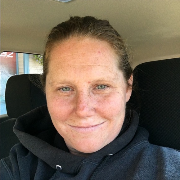 Meet your Posher, Farrell - Picture 1 of 1